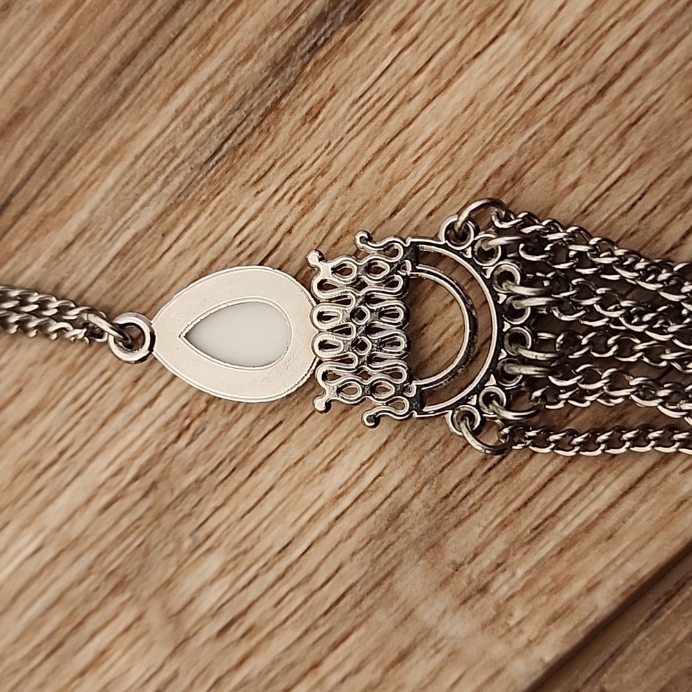 Necklace - Picture 8 of 9